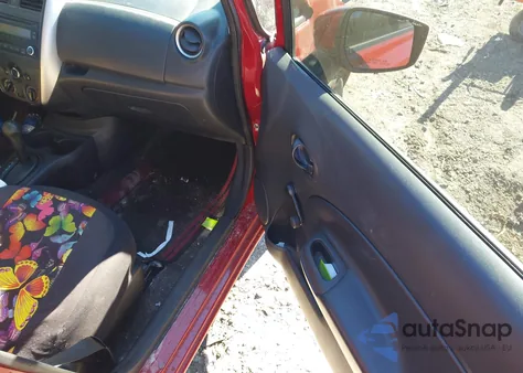 2015 Nissan Versa Note S Plus from USA, damaged, VIN 3N1CE2CP2FL441405